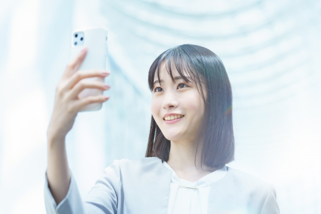 フリーランスで生活できる?実態と成功のコツを徹底解説